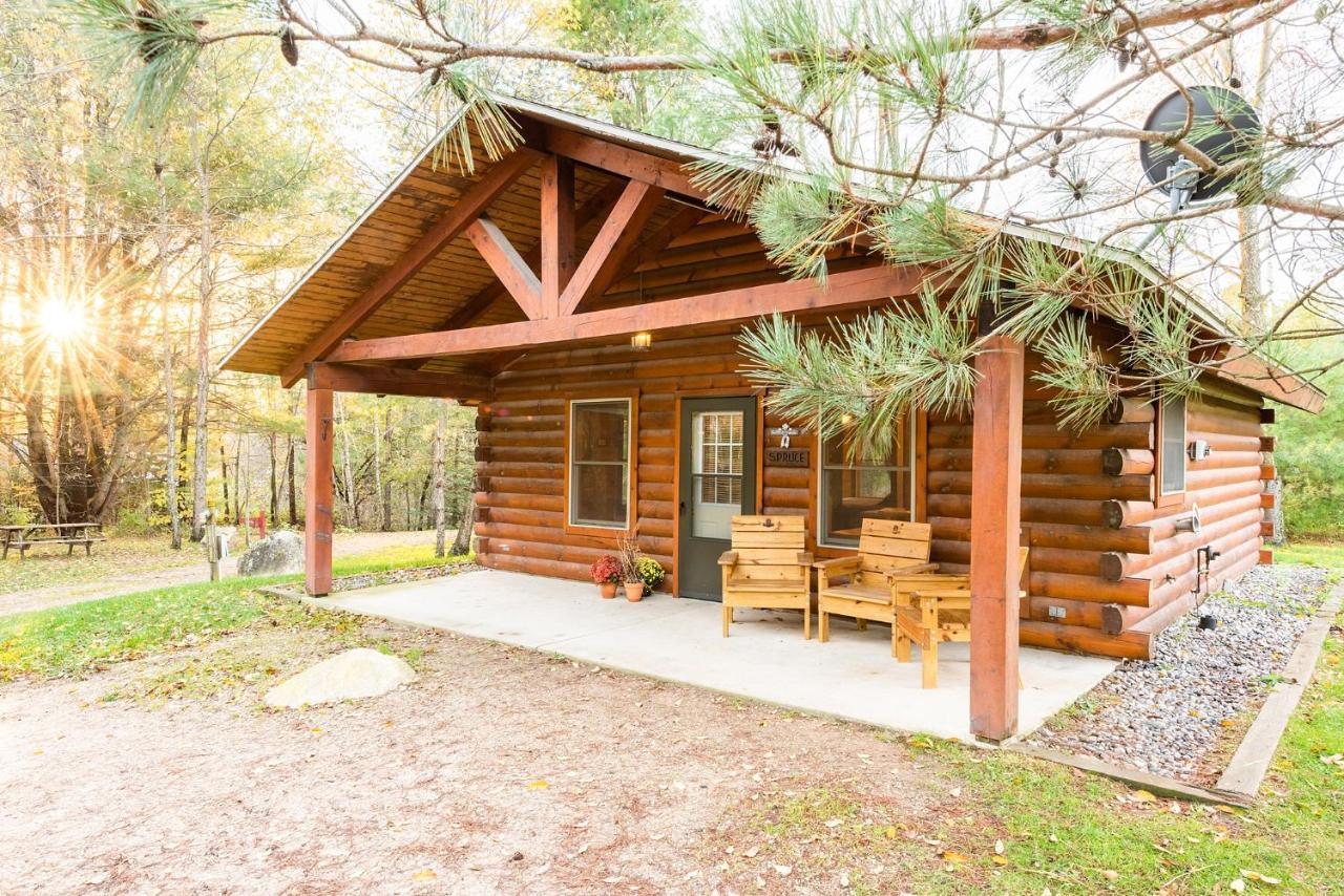Hotel Spur Of The Moment Ranch Mountain Exterior foto